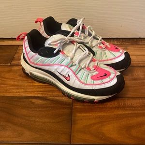 NIKE WOMENS AIR MAX 98 SIZE 9